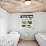 Holiday home Sigfride - 500m From The Sea By Interhome